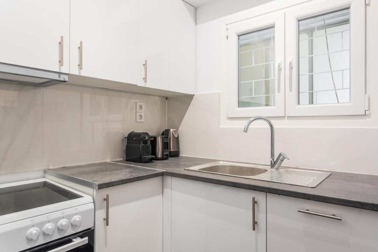 Central Cozy Apartments In Plaka By Upstreet Athens Ngoại thất bức ảnh